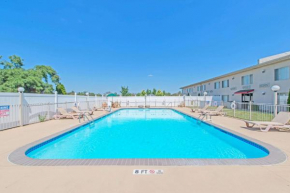 Ramada by Wyndham Vineland Millville Area  Вайнленд